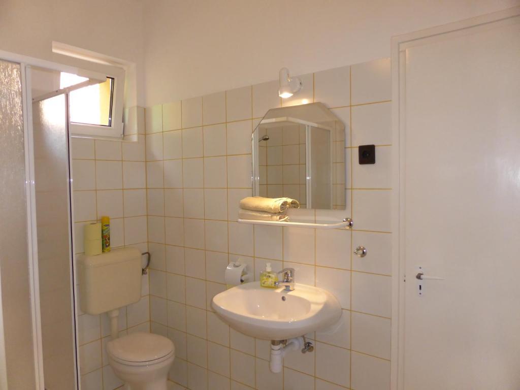 Napfeny Apartman Es Vendeghaz Egerszalók Zimmer foto